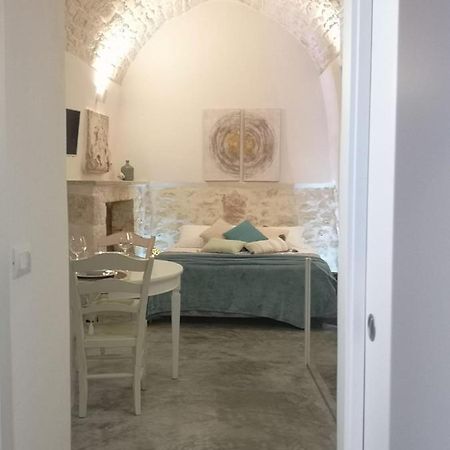 White Luxury Suite Ostuni By Gonewlocation Bagian luar foto