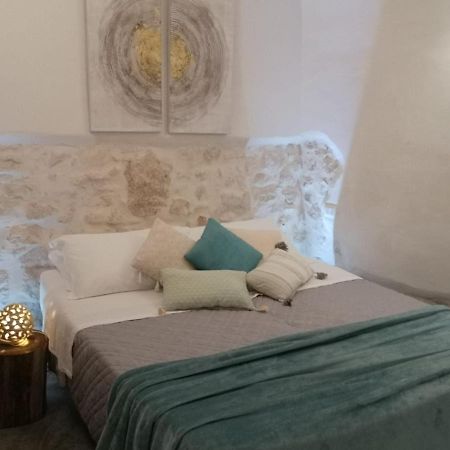 White Luxury Suite Ostuni By Gonewlocation Bagian luar foto