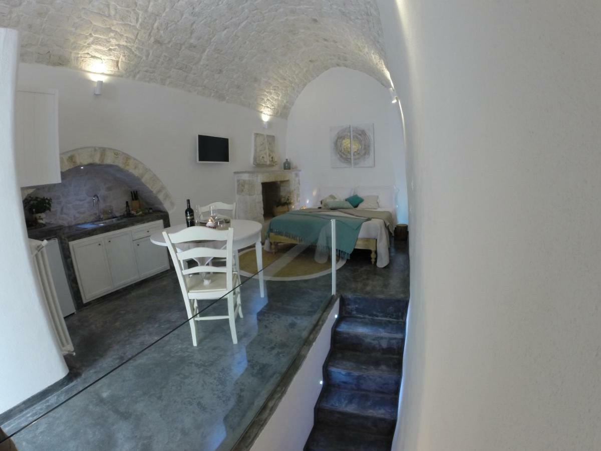 White Luxury Suite Ostuni By Gonewlocation Bagian luar foto